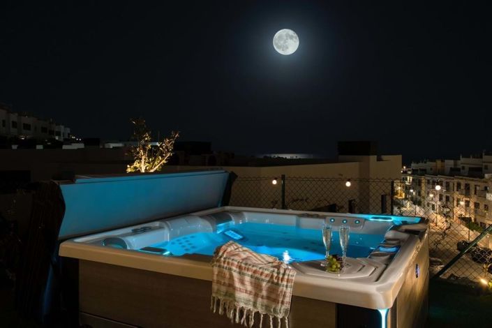 Image No.35-3 Bed Semi-Detached for sale