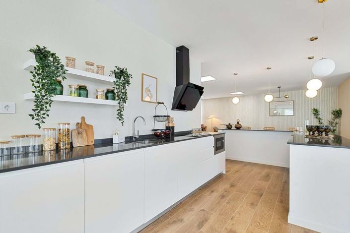 Image No.46-3 Bed Semi-Detached for sale