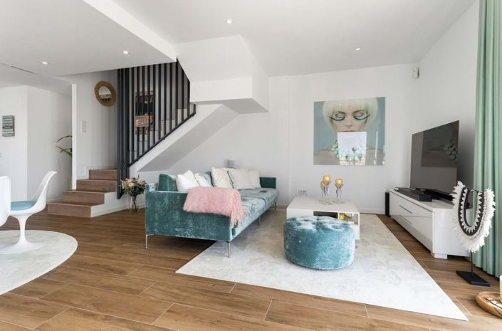 Image No.8-3 Bed Semi-Detached for sale