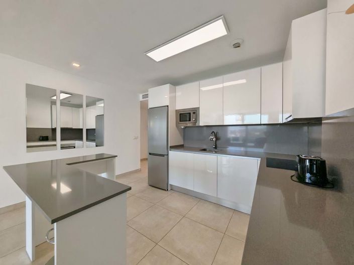 Image No.5-3 Bed Apartment for sale