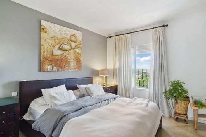 Image No.14-4 Bed Penthouse for sale