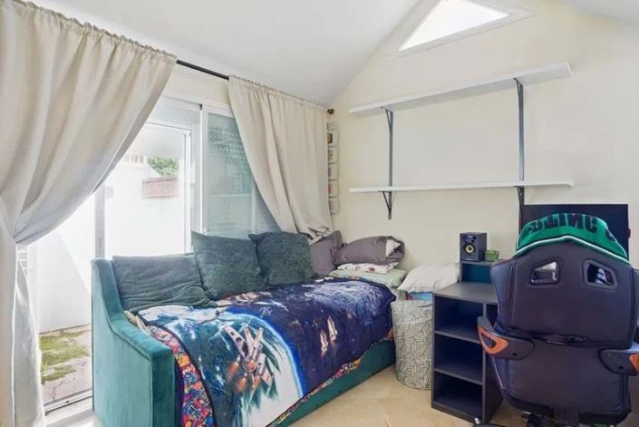 Image No.29-4 Bed Penthouse for sale