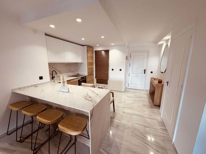 Image No.10-2 Bed Apartment for sale