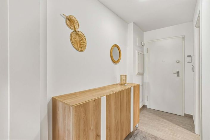 Image No.23-2 Bed Apartment for sale