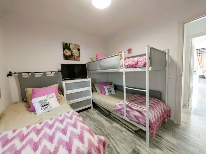 Image No.10-2 Bed Apartment for sale