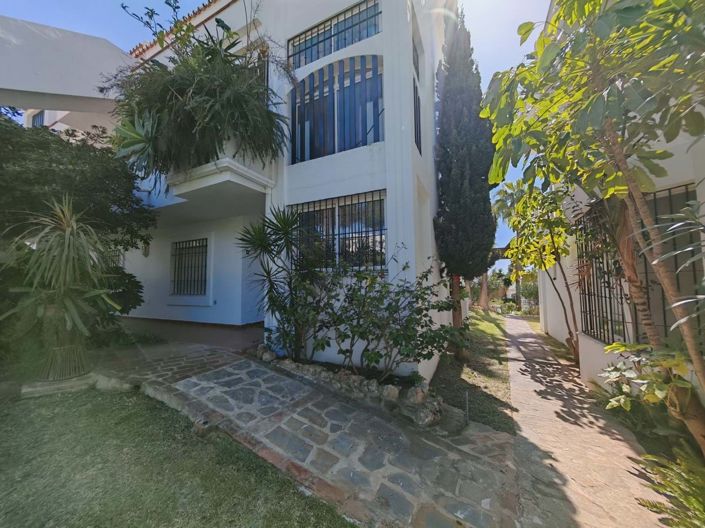 Image No.15-2 Bed Apartment for sale