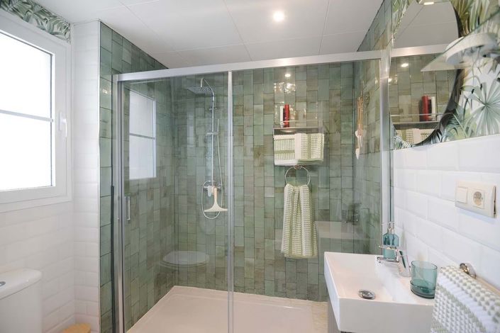 Image No.32-2 Bed Apartment for sale