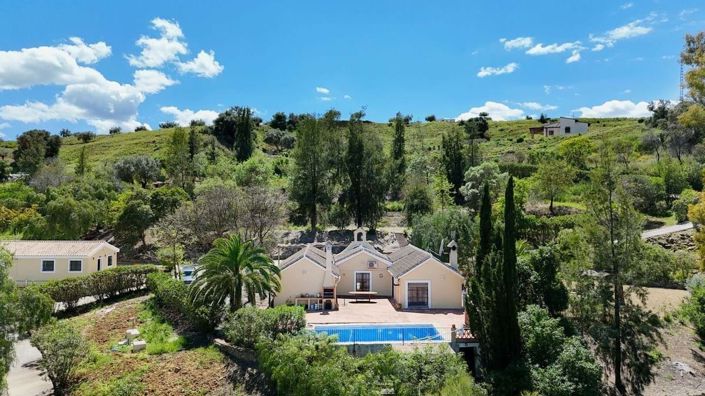 Image No.10-4 Bed Villa for sale