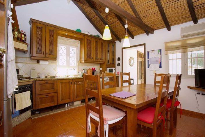 Image No.31-4 Bed Villa for sale