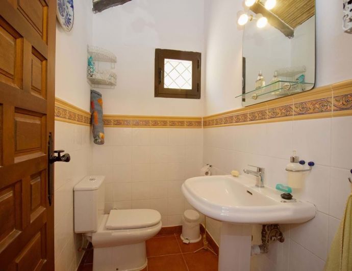 Image No.39-4 Bed Villa for sale