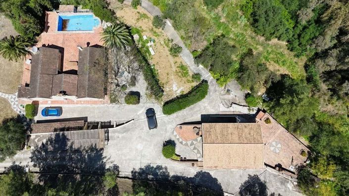 Image No.4-4 Bed Villa for sale