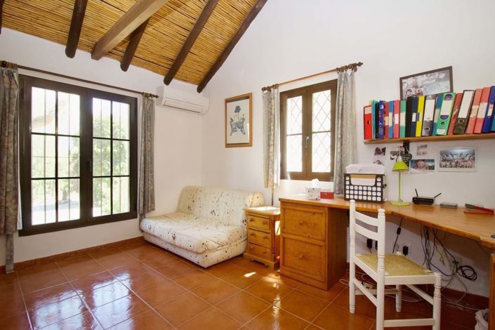 Image No.41-4 Bed Villa for sale