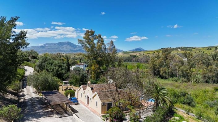 Image No.6-4 Bed Villa for sale