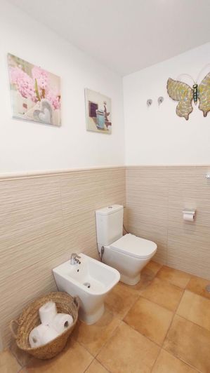 Image No.24-3 Bed Villa for sale