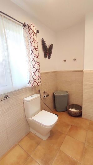 Image No.35-3 Bed Villa for sale