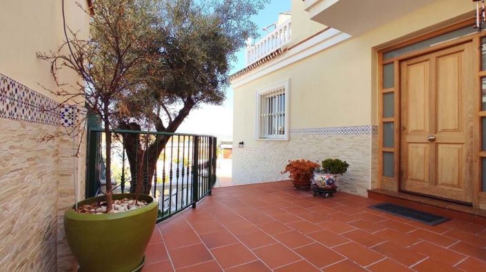 Image No.6-3 Bed Villa for sale