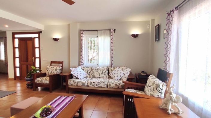 Image No.9-3 Bed Villa for sale