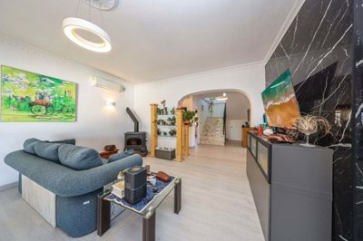 1447-662982-78d1f4f8b6655591b02d22fabb36a692d