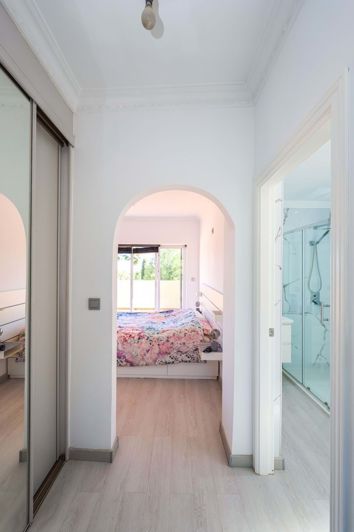 Image No.22-3 Bed Villa for sale