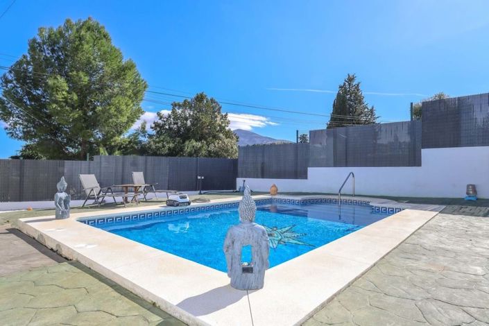 Image No.42-3 Bed Villa for sale