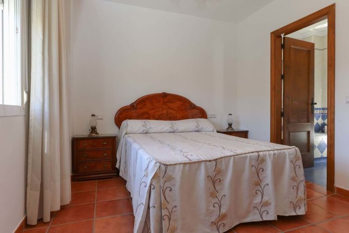 Image No.22-3 Bed Villa for sale