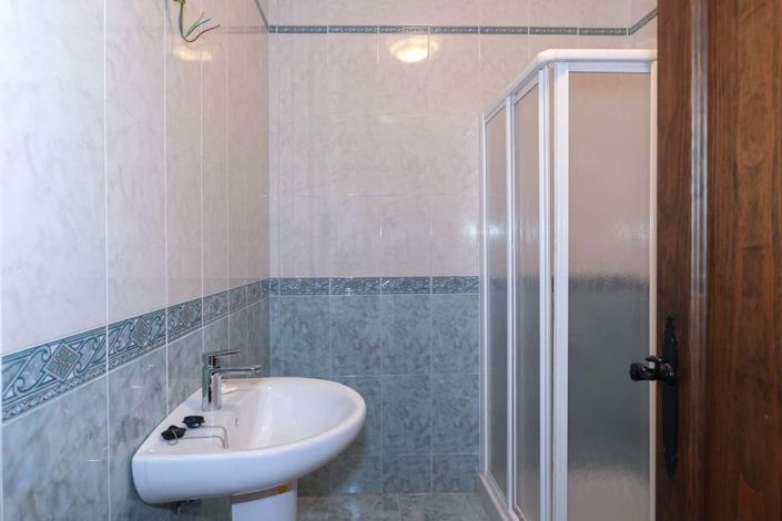 Image No.47-3 Bed Villa for sale