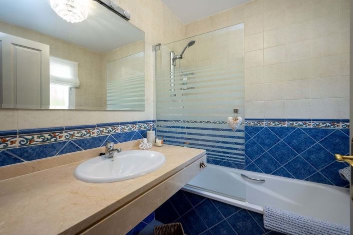 Image No.14-3 Bed Villa for sale