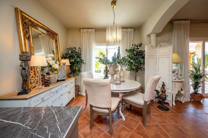 Image No.8-3 Bed Villa for sale