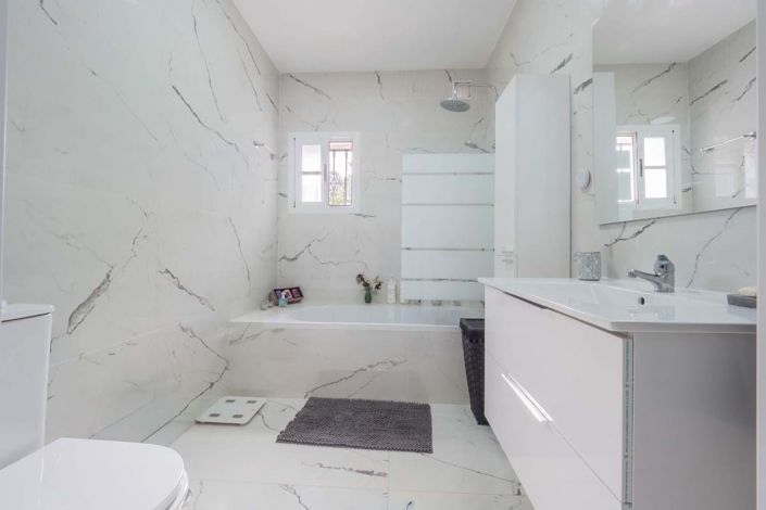 Image No.16-3 Bed Villa for sale