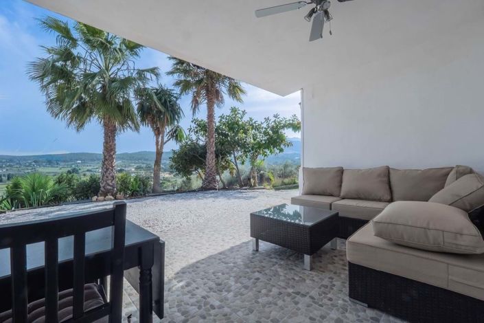 Image No.19-3 Bed Villa for sale