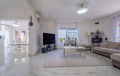 1447-662987-78d1f4f8b6655591b02d22fabb36a692d