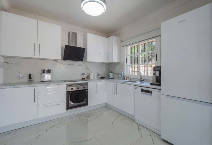 Image No.6-3 Bed Villa for sale