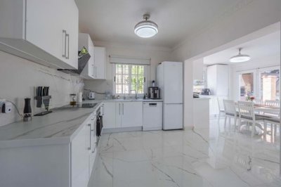 1447-662987-78d1f4f8b6655591b02d22fabb36a692d