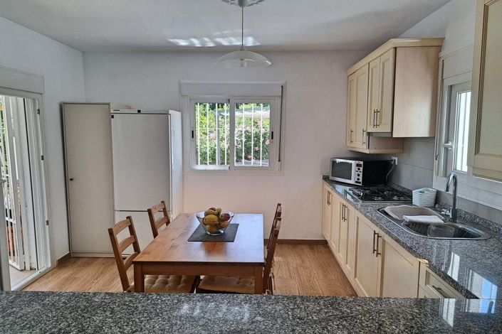 Image No.26-5 Bed Villa for sale