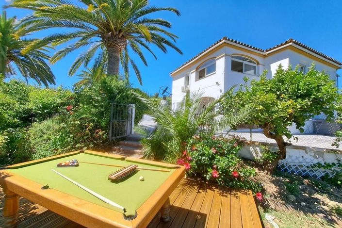 Image No.3-5 Bed Villa for sale