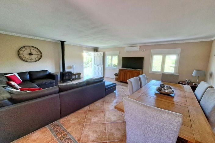 Image No.9-5 Bed Villa for sale