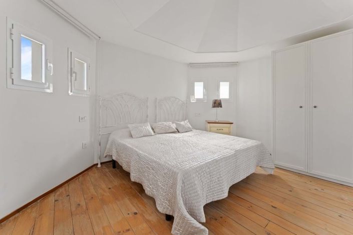 Image No.16-4 Bed Villa for sale