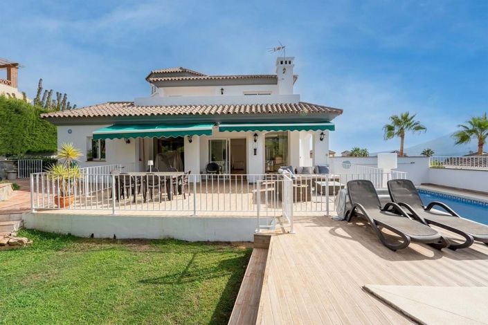 Image No.3-4 Bed Villa for sale