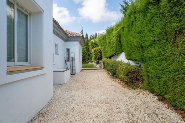 Image No.33-4 Bed Villa for sale