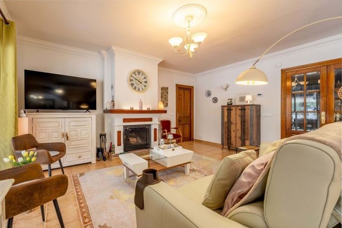 Image No.11-3 Bed Villa for sale