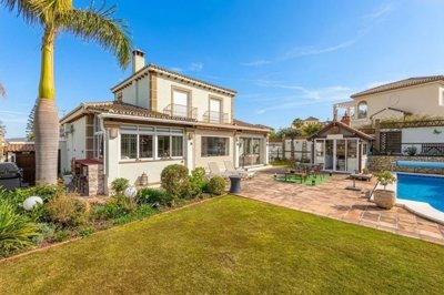 1447-662995-78d1f4f8b6655591b02d22fabb36a692d