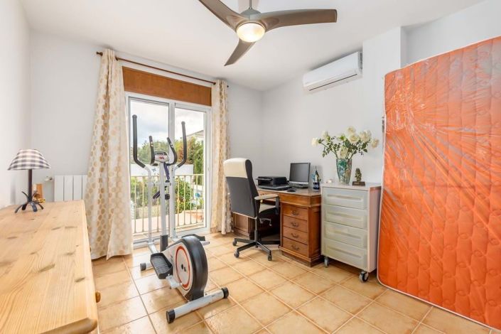 Image No.22-3 Bed Villa for sale