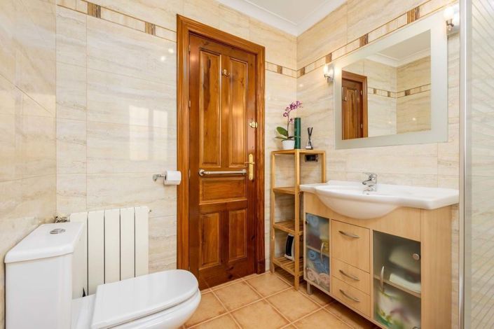 Image No.25-3 Bed Villa for sale