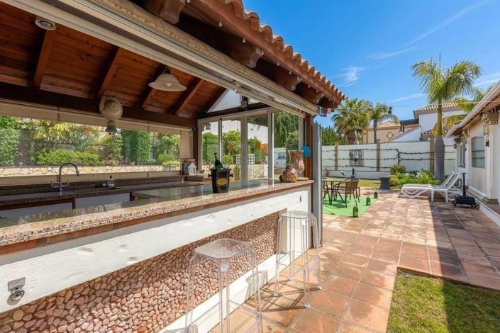 Image No.30-3 Bed Villa for sale