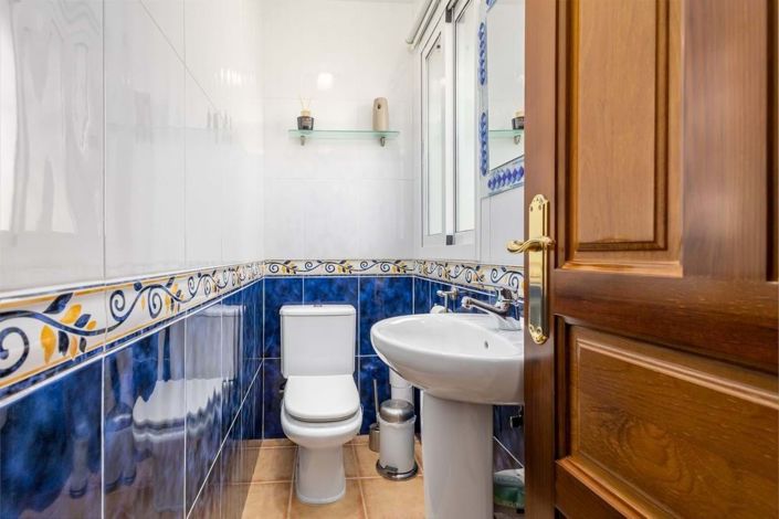 Image No.7-3 Bed Villa for sale