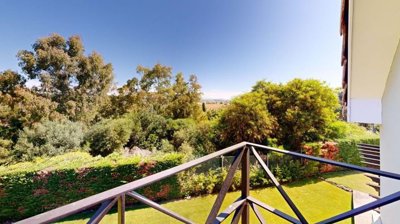 1447-663247-78d1f4f8b6655591b02d22fabb36a692d