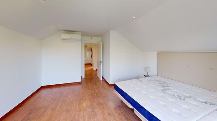 Image No.24-6 Bed Villa for sale