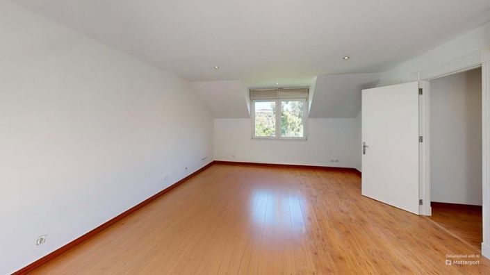 Image No.36-6 Bed Villa for sale