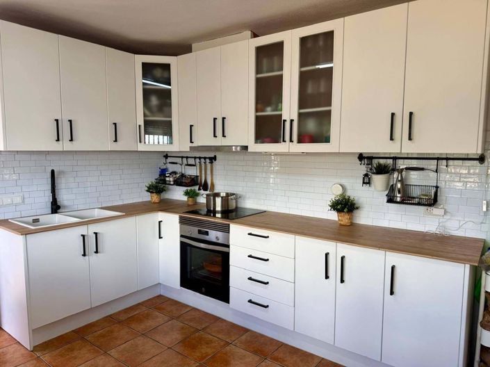 Image No.10-4 Bed Villa for sale