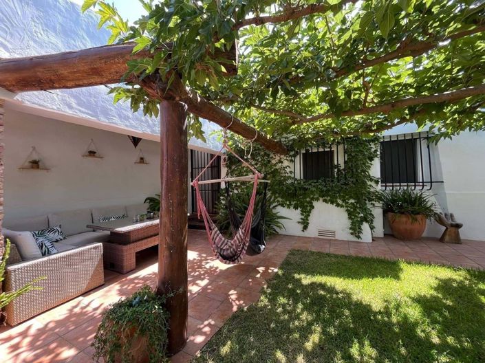 Image No.3-4 Bed Villa for sale